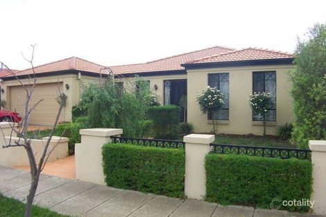 5 Paringa Way, Burnside, VIC 3023