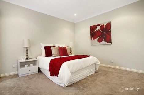 Property photo of 73 Thompson Street Avondale Heights VIC 3034