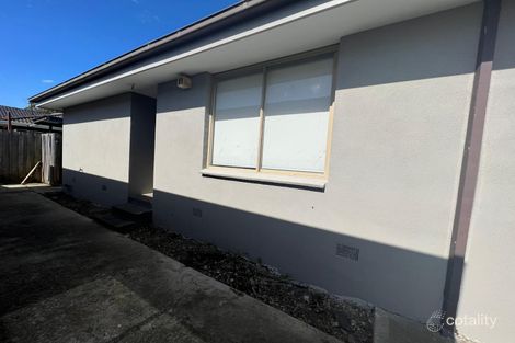 Property photo of 4/4 Moore Avenue Clayton South VIC 3169