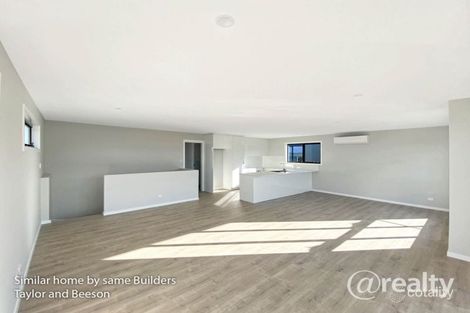 Property photo of 1/10 Heron Crescent Midway Point TAS 7171