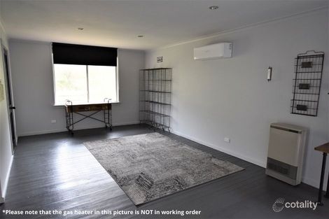 Property photo of 75 Western Avenue Newborough VIC 3825