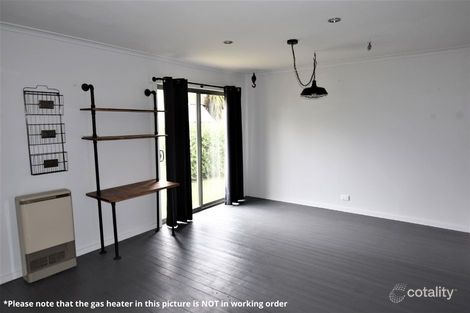 Property photo of 75 Western Avenue Newborough VIC 3825