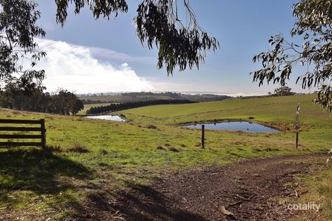 90 Mcgraths Trk, Hernes Oak, VIC 3825