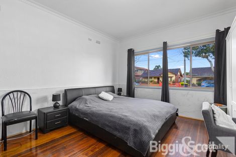 Property photo of 15 Euston Road Hughesdale VIC 3166