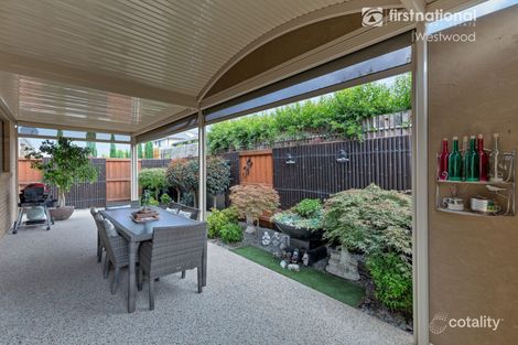 Property photo of 8 Focal Road Werribee VIC 3030