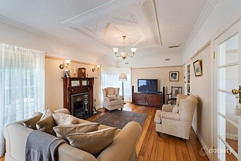 Property photo of 19 Jacaranda Street Oak Park VIC 3046