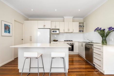 Property photo of 2A Mount Pleasant Drive Mount Waverley VIC 3149
