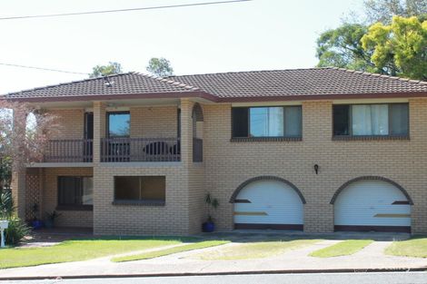 17 Lance Dr, Flinders View, QLD 4305