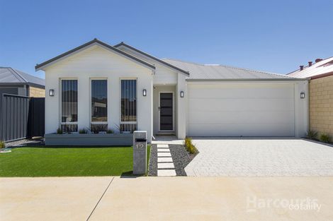 Property photo of 12 Woodbridge Circuit Meadow Springs WA 6210