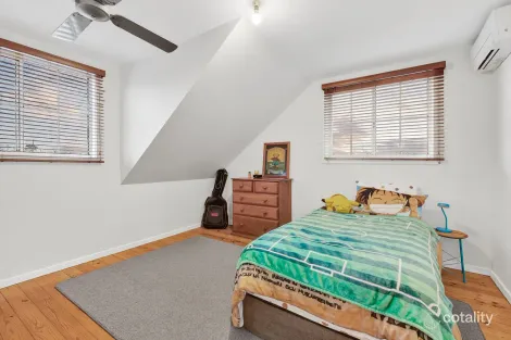 Property photo of 1 Fontaine Street Grovedale VIC 3216