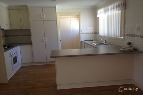 Property photo of 2 Ritchie Close Griffith NSW 2680