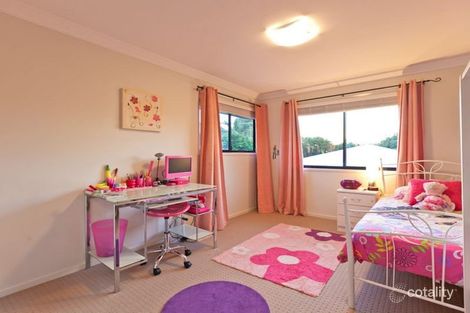 Property photo of 21 Hope Street Ormiston QLD 4160