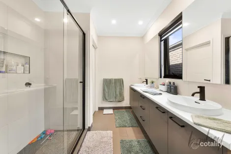Property photo of 23 Design Way Kalkallo VIC 3064