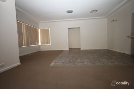 Property photo of 422 Kooringal Road Lake Albert NSW 2650