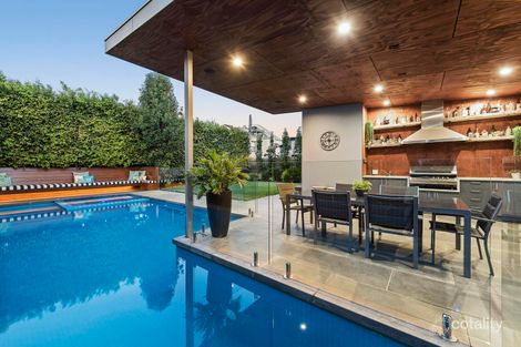 Property photo of 13 Dover Place Parkdale VIC 3195