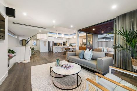 Property photo of 13 Dover Place Parkdale VIC 3195