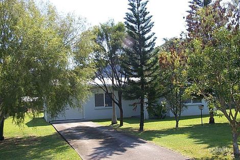165 Swallow St, Mooroobool, QLD 4870