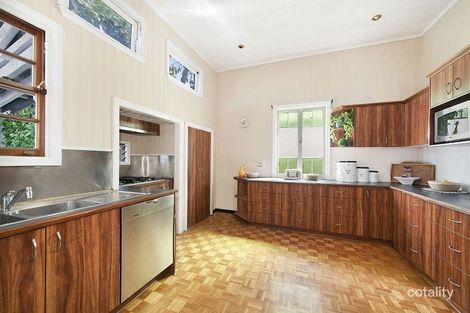 Property photo of 17 Park Road Wooloowin QLD 4030
