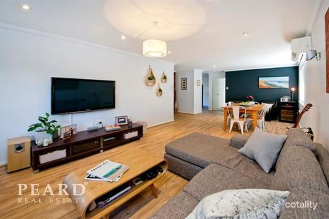 Property photo of 37 Burroughs Road Karrinyup WA 6018
