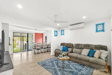 Property photo of 3 Tanglewood Avenue Andergrove QLD 4740