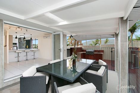 Property photo of 28 Whipbird Court Burleigh Waters QLD 4220