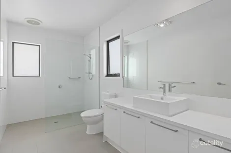 Property photo of 45 Central Avenue Torquay VIC 3228