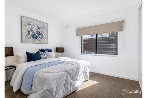 Property photo of 10 Warren Road Mordialloc VIC 3195