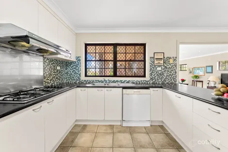 Property photo of 10 Whitehall Street Macgregor QLD 4109