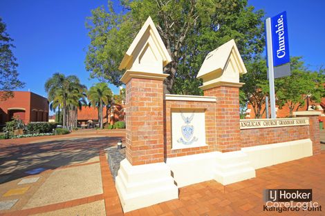 Property photo of 71 Latrobe Street East Brisbane QLD 4169