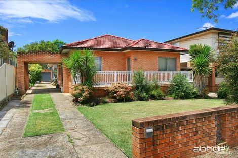 25 Malvern St, Panania, NSW 2213