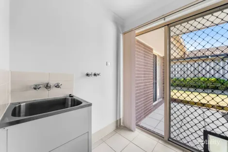 Property photo of 26 Flametree Crescent Berrinba QLD 4117