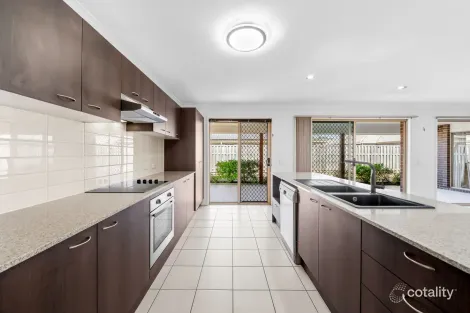 Property photo of 26 Flametree Crescent Berrinba QLD 4117