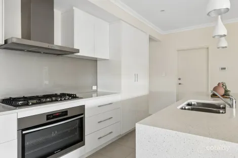 Property photo of 20B Bellew Way Noranda WA 6062