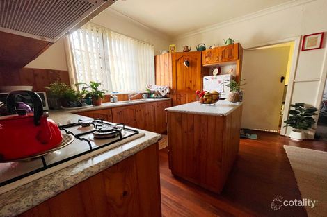 Property photo of 9 Pelham Street York WA 6302