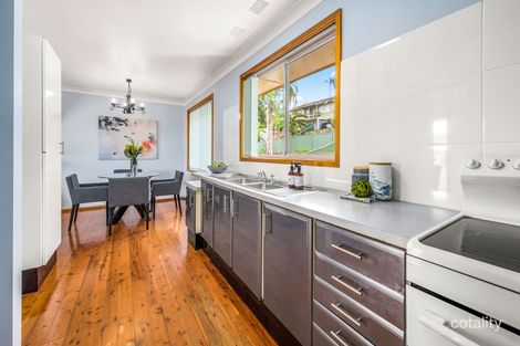 Property photo of 61 Pasadena Crescent Macquarie Hills NSW 2285