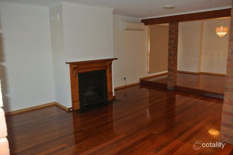 Property photo of 5 Delage Close Keilor Downs VIC 3038