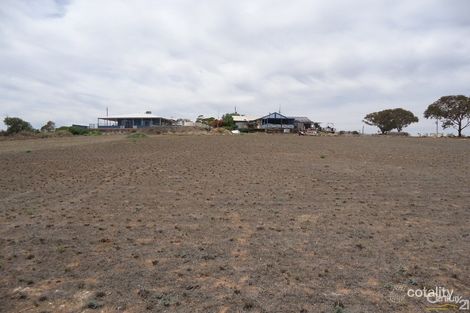 20 Calvary Dr, Weeroona Island, SA 5495