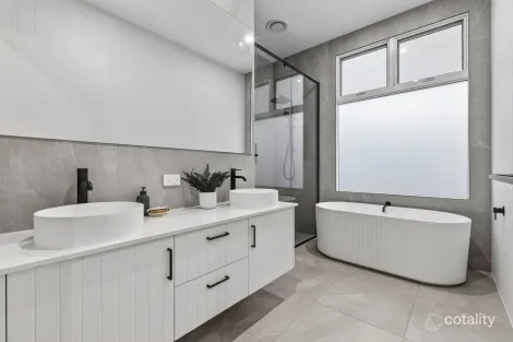 Property photo of 99 Mount Pleasant Road Belmont VIC 3216