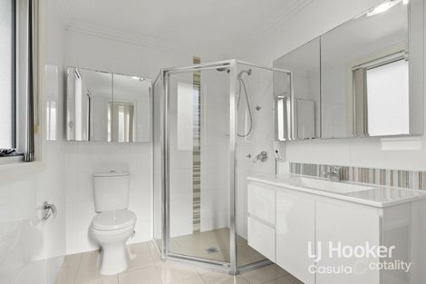 Property photo of 11/6-11 Parkside Crescent Campbelltown NSW 2560