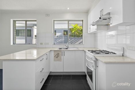 Property photo of 9/5 Sturdee Parade Dee Why NSW 2099