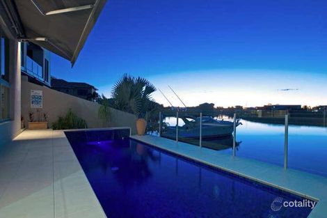 37 Royal Albert Cres, Paradise Point, QLD 4216