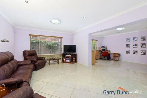 Property photo of 5 Pratia Court Voyager Point NSW 2172
