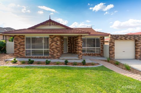 87 Dalman Pkwy, Glenfield Park, NSW 2650