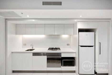 Property photo of 402/100 Lorimer Street Docklands VIC 3008