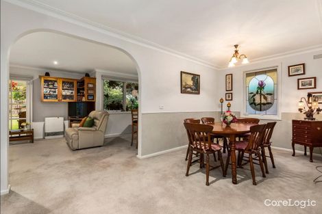 Property photo of 4 James Road Glen Waverley VIC 3150