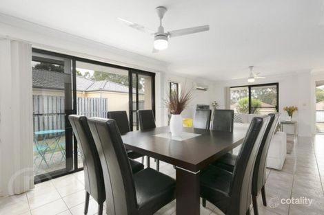 Property photo of 17 Homebush Crescent Sinnamon Park QLD 4073