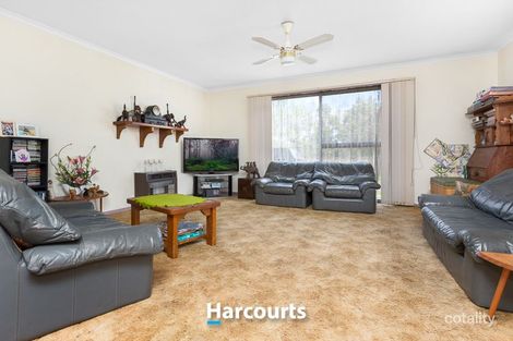 Property photo of 76 Sweeney Drive Narre Warren VIC 3805