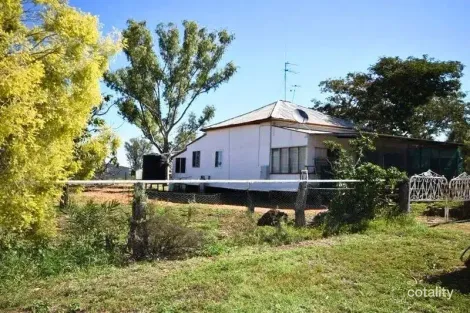 Property photo of 30-32 Flinders Street Ilfracombe QLD 4727