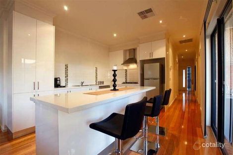 Property photo of 2/31 Sanctuary Drive Bundoora VIC 3083