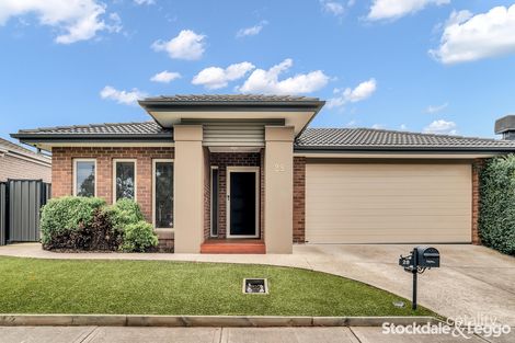 Property photo of 28 Thoresby Circuit Craigieburn VIC 3064